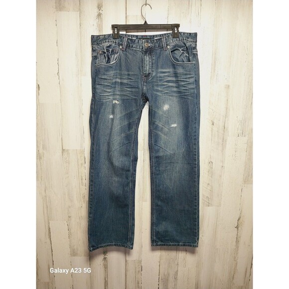 INC International Barcelona Relaxed Fit Jeans Men's 36x30 Distressed (38x31) - Picture 1 of 7